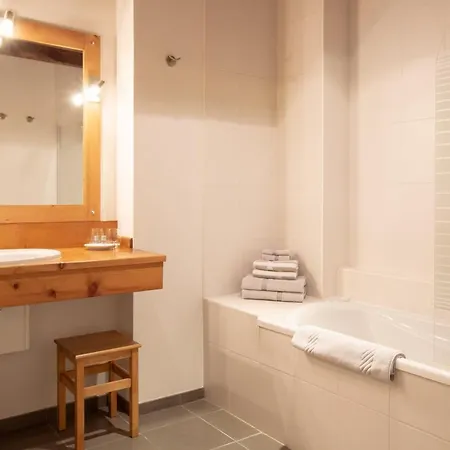 D'hotes La Grangelitte 3* Дуссар