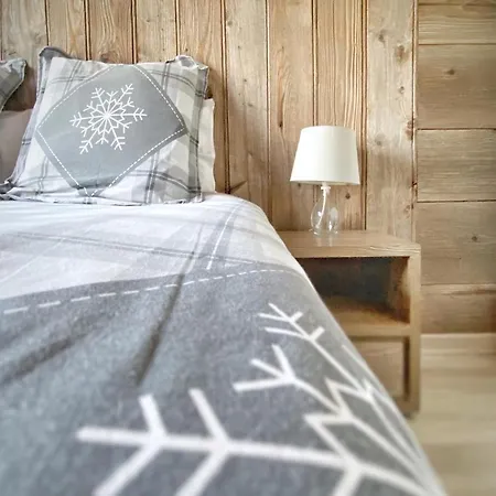 D'hotes La Grangelitte B&B 두사르