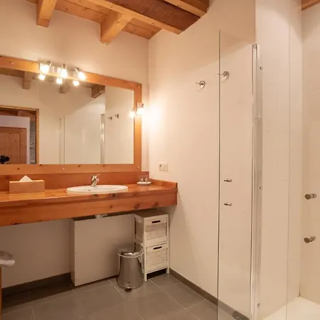 D'hotes La Grangelitte Bed & Breakfast